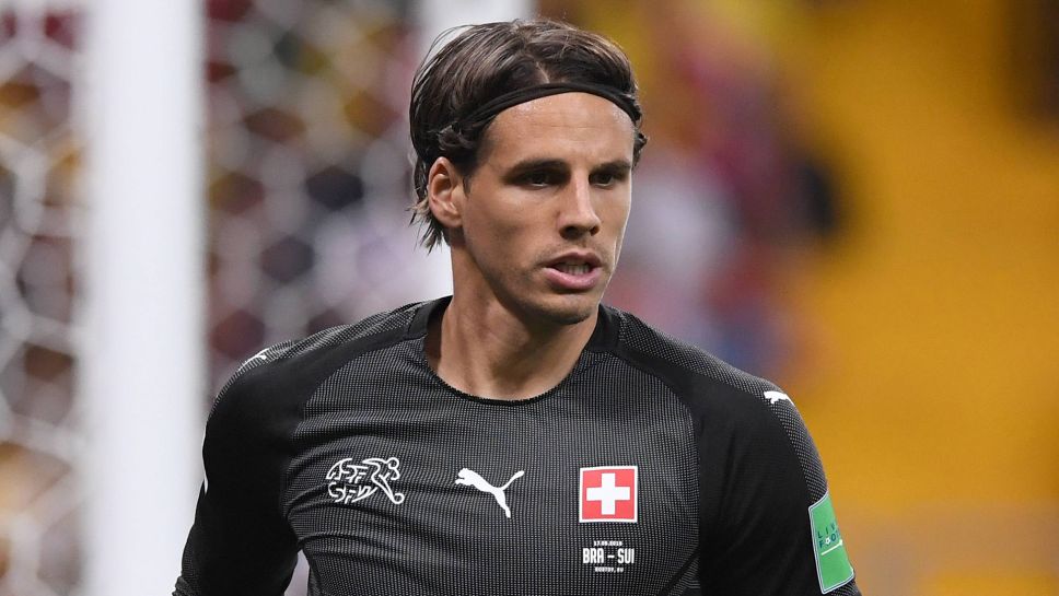 Yann Sommer Height, Age, Weight, Trophies - Sportsmen Height