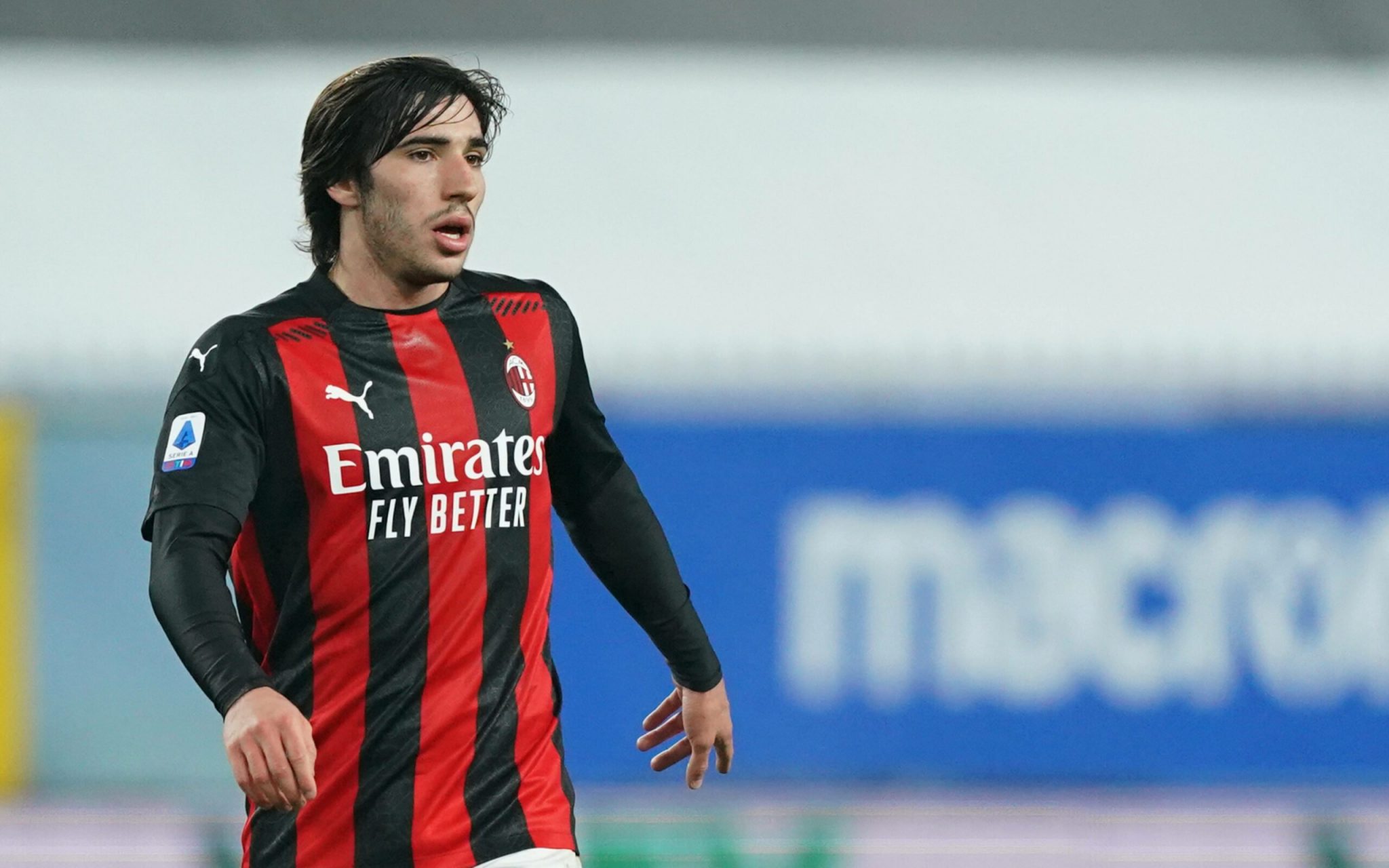 Sandro Tonali Height Age Weight Trophies Sportsmen Height